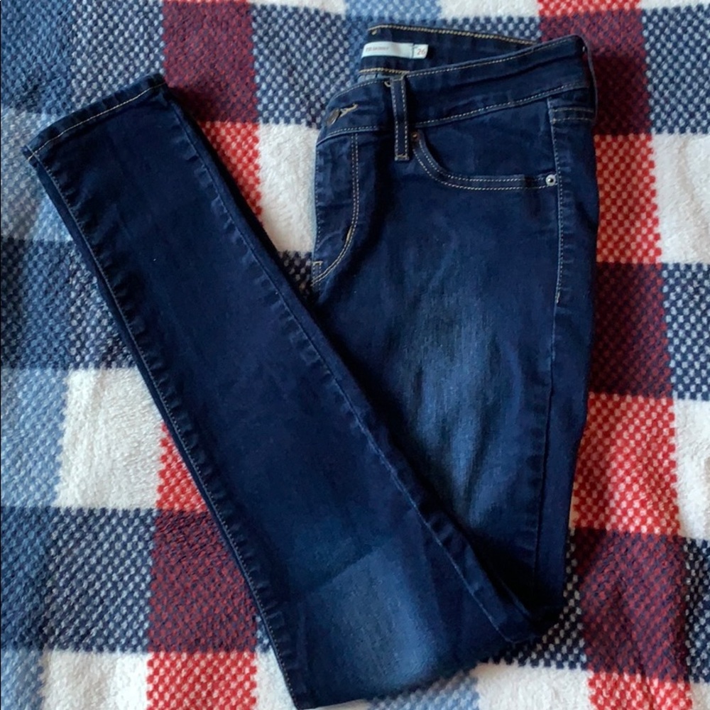 Levi 711 skinny jeans